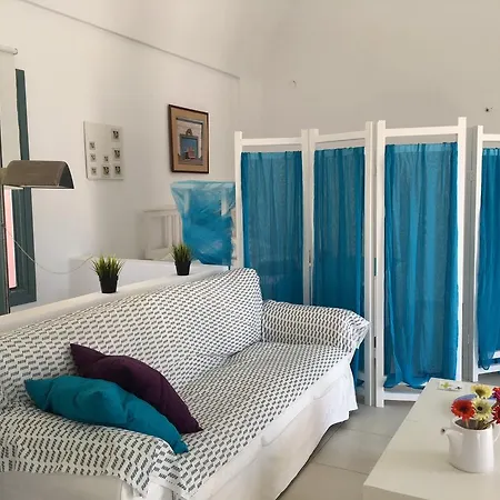 Cosy Stylish House Apartament Megalochori (Santorini)